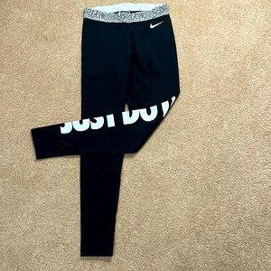 Women’s Nike Leggings-Small